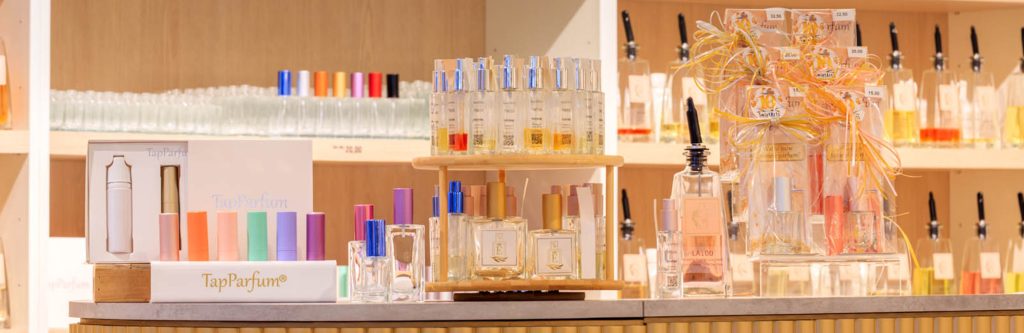 TapParfum bij SwietArts Hoogvliet | Luxe Navulbare Parfums voor Hem & Haar. TapParfum cadeaukaart | cadeaubon