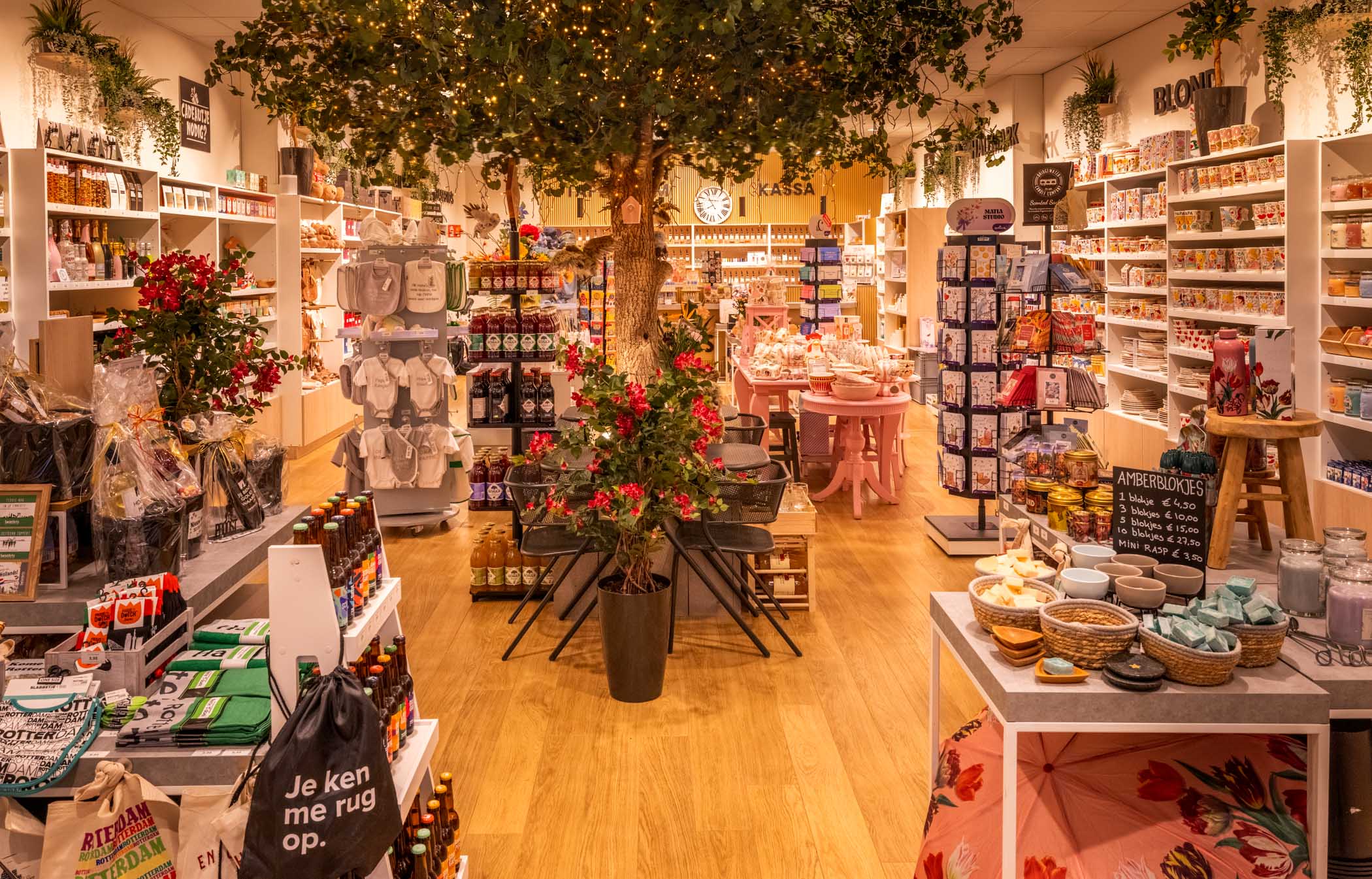 SwietArts 3.0 Binnenban 89 B Hoogvliet. Gewoon de allerleukste cadeauwinkel